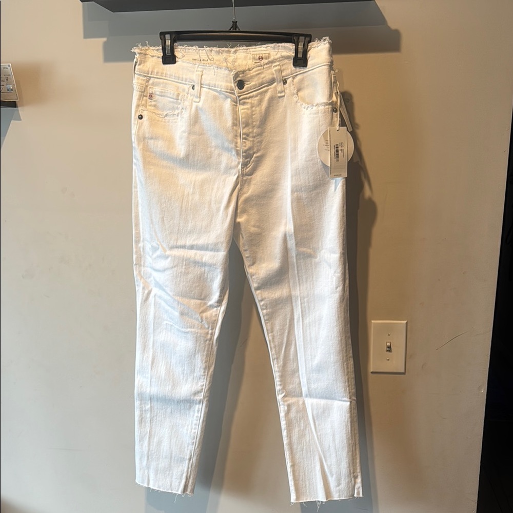 Brand NWT AG Jeans The Isabelle High-Rise Straight Crop